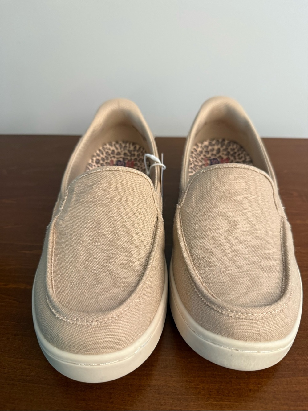 Skechers Slip-Ins - Picture 2 of 4